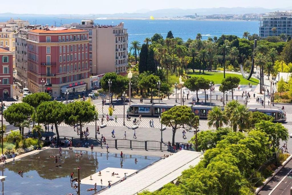 Studio A Louer Au Coeur Du Carre Dor A Nice, Rue Dalpozzo A 150 Metres Des Plages ภายนอก รูปภาพ